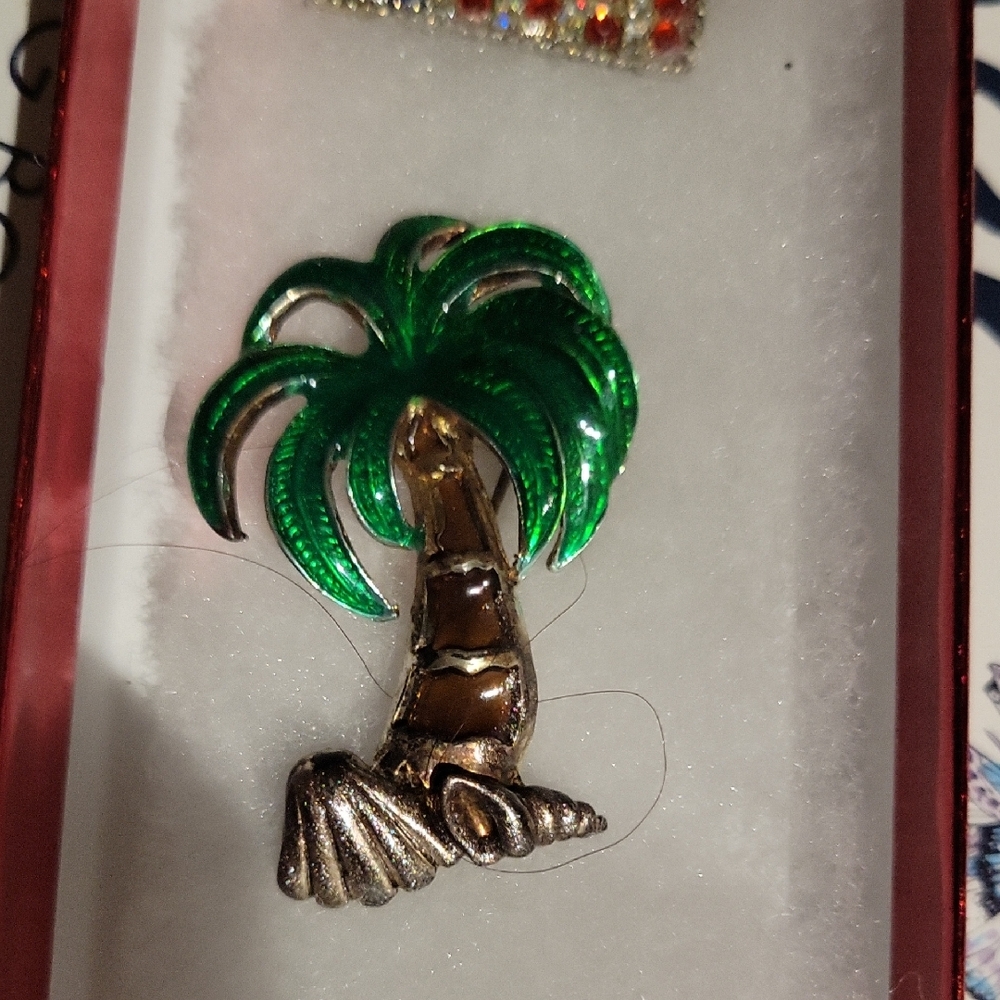 Green and Gold Palm Tree Brooch